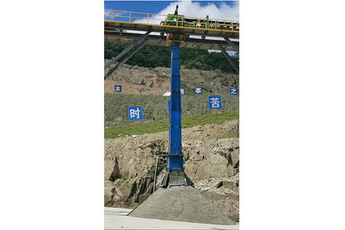 2021年承誠(chéng)科技推出道路運(yùn)輸揚(yáng)塵治理設(shè)備和道路洗車機(jī)