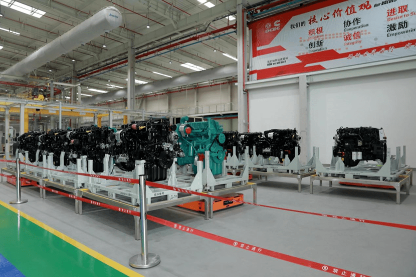 精準(zhǔn)細(xì)分，制勝“非四”——東風(fēng)康明斯第100萬臺(tái)非道路應(yīng)用發(fā)動(dòng)機(jī)下線慶典隆重舉行